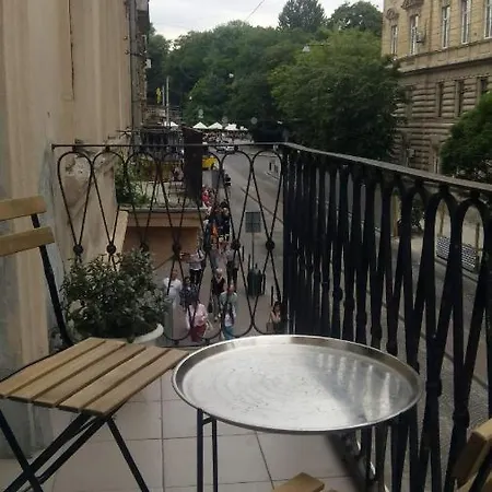 в історичному центрі львова *