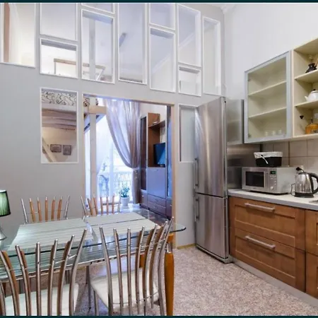 Διαμέρισμα в історичному центрі львова *